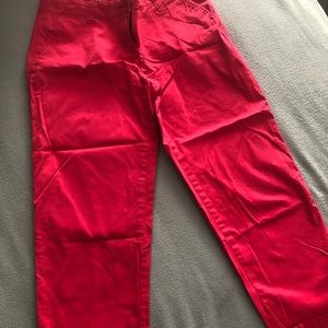 Crown and Ivy cropped pants. Medium shade of pink